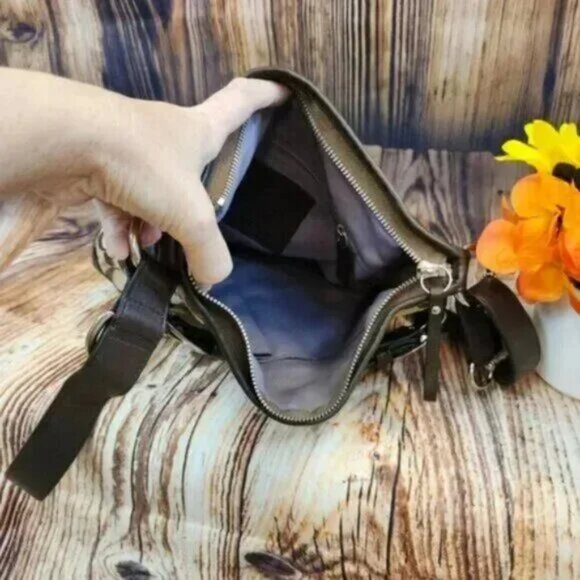 Vintage Coach Signature Handbag - Picture 5 of 5